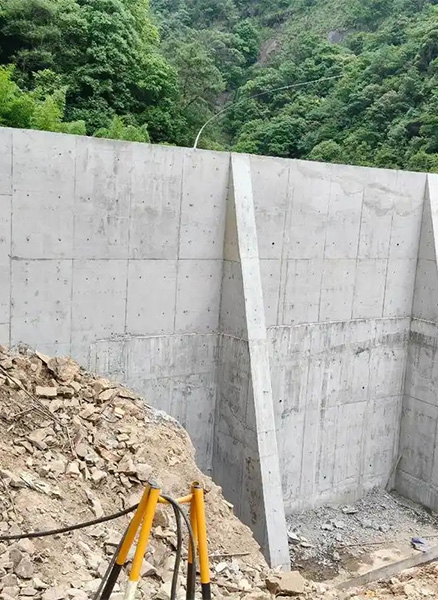 衡水景县重力式挡土墙